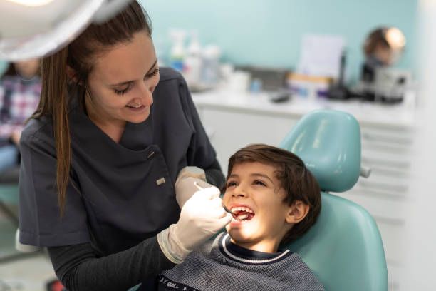 Best Weekend Emergency Dentist in Golden Shores, AZ
